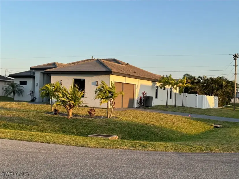 Picture of 212 SW 19Th Ter, Cape Coral FL 33991