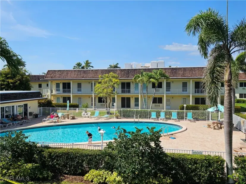 Picture of 130 N Collier Blvd D7, Marco Island FL 34145