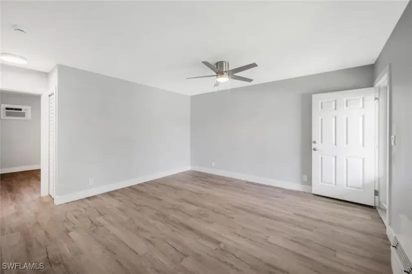 Picture of 130 N Collier Blvd D7, Marco Island FL 34145