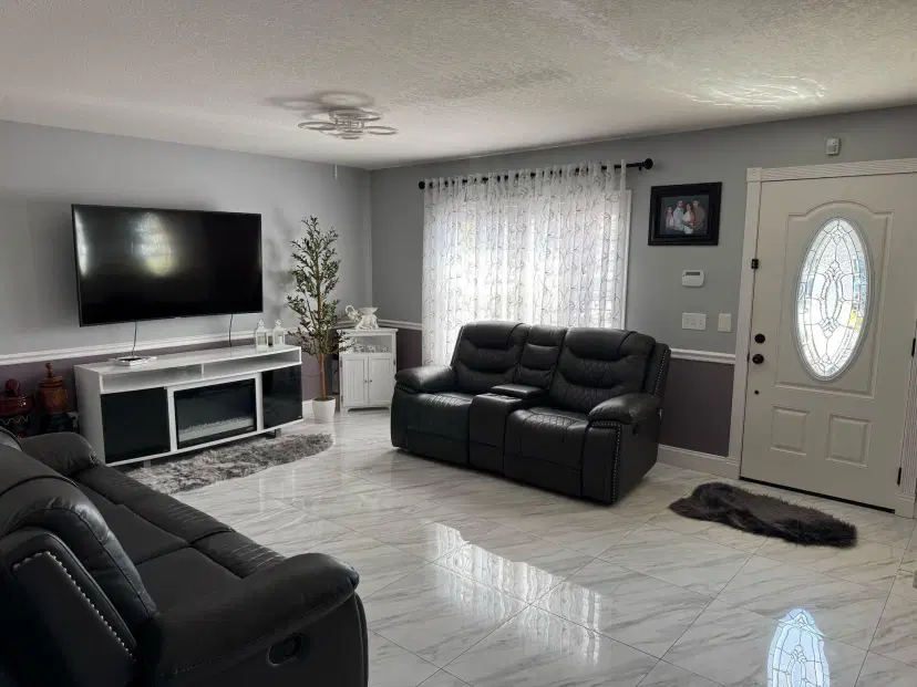 Picture of 8406 N Otis Avenue, Tampa FL 33604