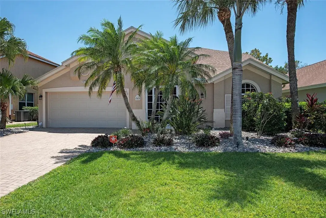 Picture of 7573 Citrus Hill Ln, Naples, FL 34109