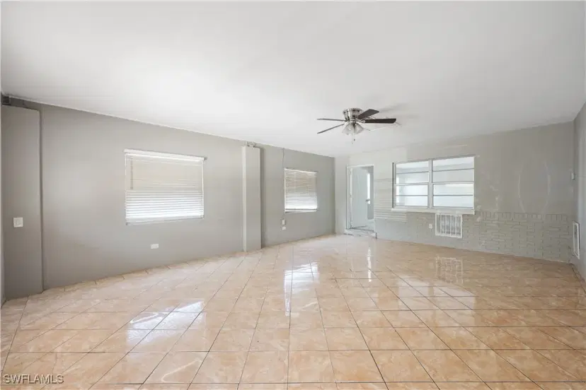 Picture of 2605 Jackson St, Fort Myers FL 33901