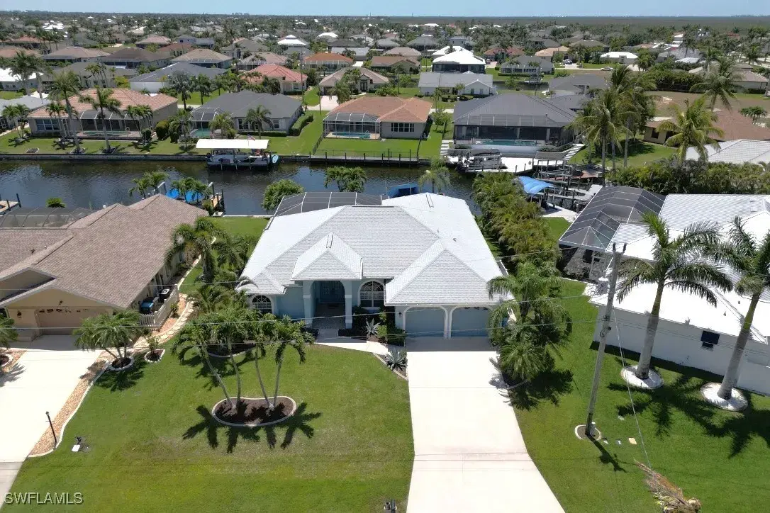 Picture of 2910 SW 37Th Ter, Cape Coral, FL 33914