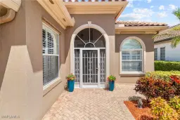 Picture of 2271 Heydon Cir W, Naples, FL 34120