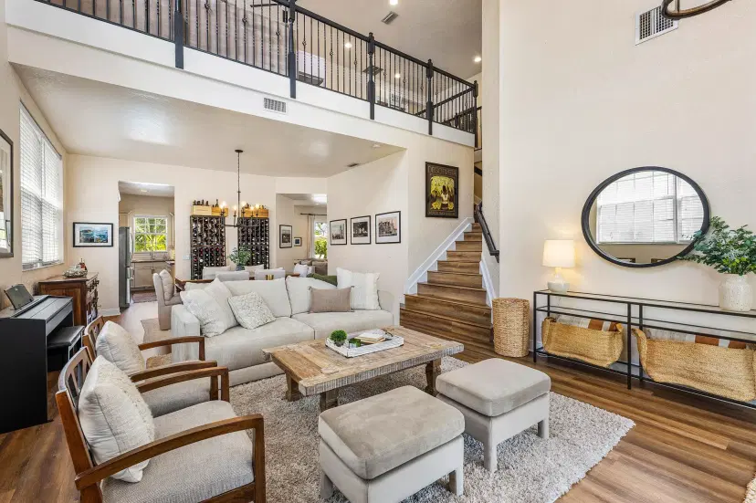 Picture of 9932 Cobblestone Creek Drive, Boynton Beach FL 33472