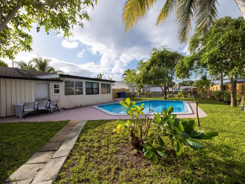 Picture of 510 S 13Th Ct, Lantana FL 33462