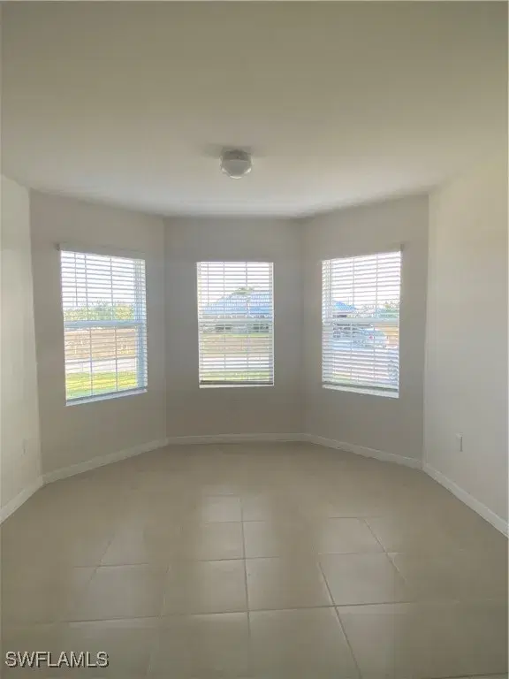 Picture of 2220 NE 5Th Ave, Cape Coral FL 33909