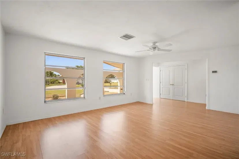 Picture of 1469 Tredegar Dr, Fort Myers FL 33919