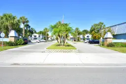 Picture of 950 S Kanner Highway Th9, Stuart, FL 34994