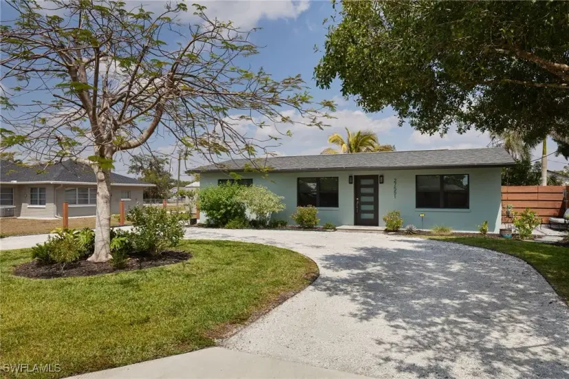 Picture of 27551 Pullen Ave, Bonita Springs FL 34135
