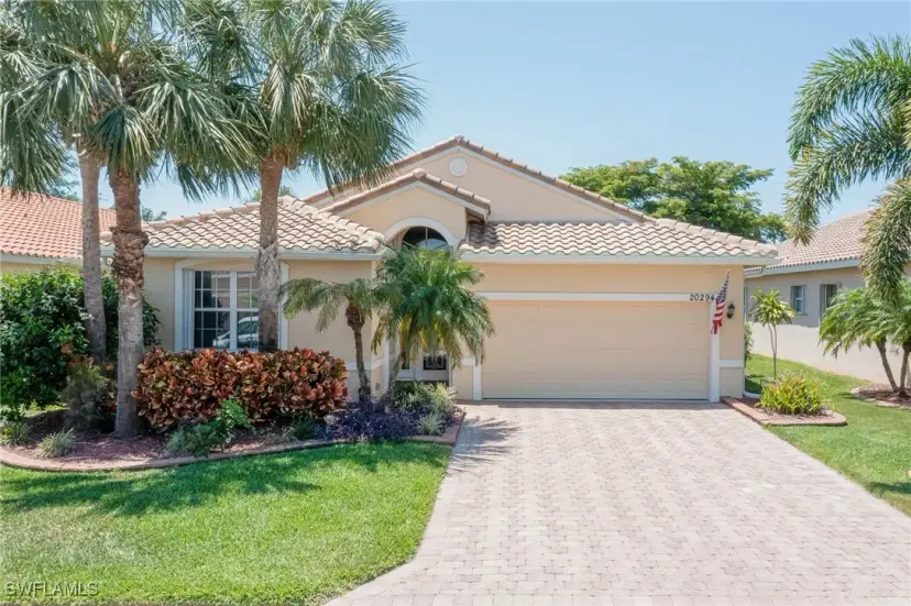 Picture of 20294 Castlemaine Ave, Estero FL 33928