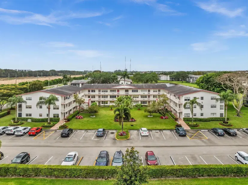 Picture of 576 Fanshaw N 576, Boca Raton FL 33434