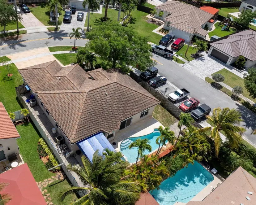 Picture of 19187 NW 23Rd St, Pembroke Pines FL 33029