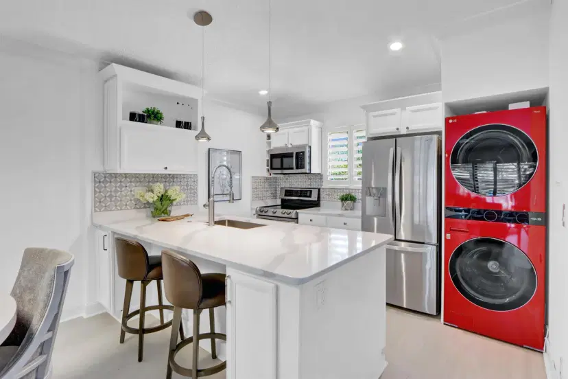 Picture of 603 Club Drive 603, Palm Beach Gardens FL 33418