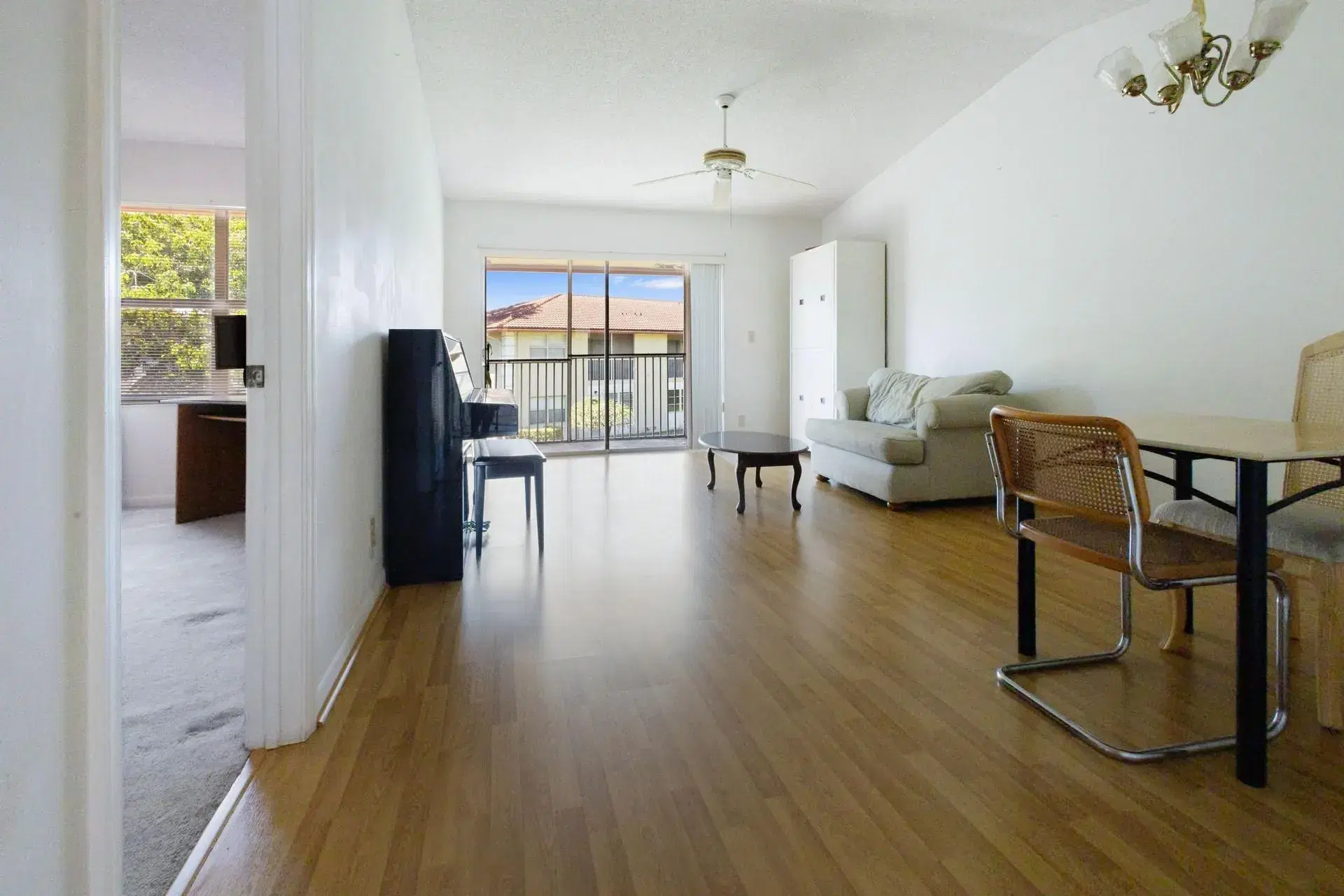 Picture of 3071 Holiday Springs Blvd 201, Pompano Beach, FL 33063