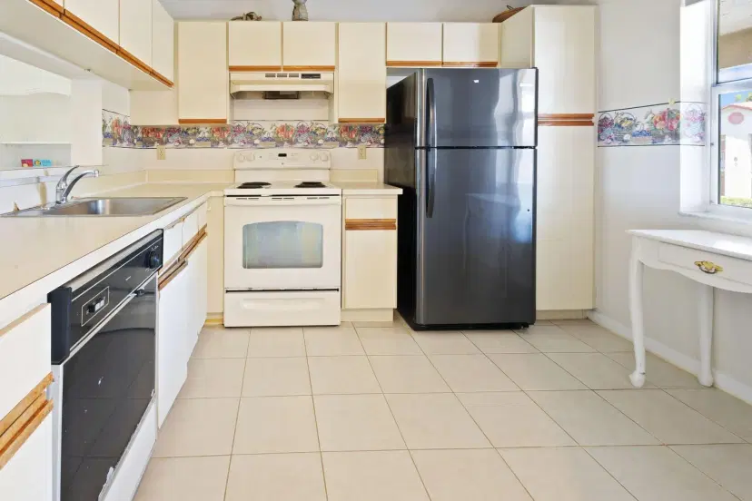 Picture of 3071 Holiday Springs Blvd 201, Pompano Beach FL 33063