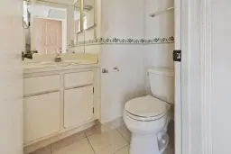 Picture of 3071 Holiday Springs Blvd 201, Pompano Beach, FL 33063