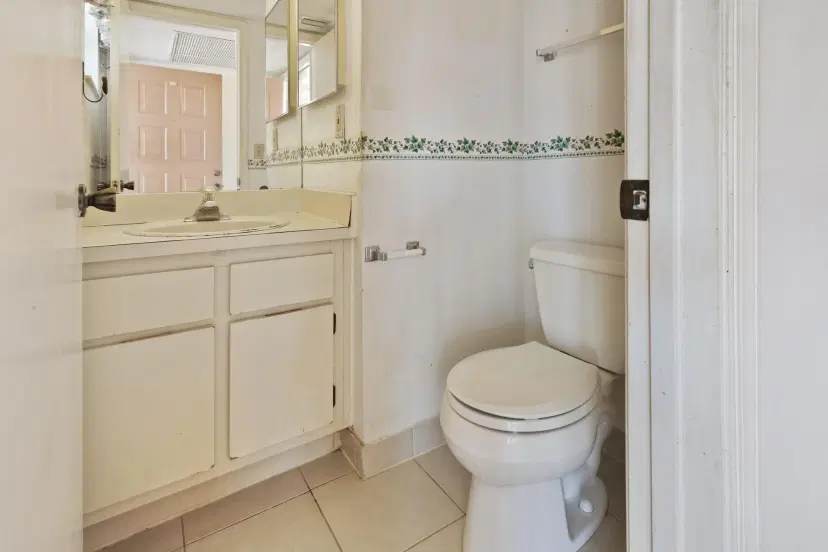 Picture of 3071 Holiday Springs Blvd 201, Pompano Beach FL 33063