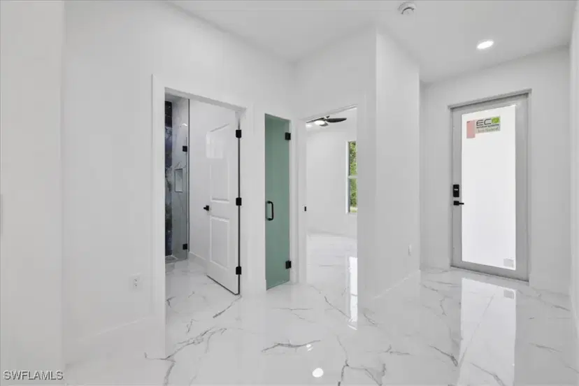 Picture of 924 Berg St E, Lehigh Acres FL 33974