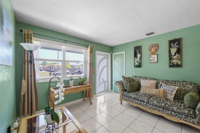Picture of 3130 SW 39Th Ave, West Park FL 33023