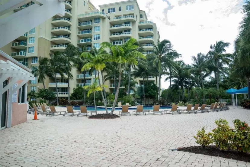 Picture of 3340 NE 190Th St 108, Aventura FL 33180