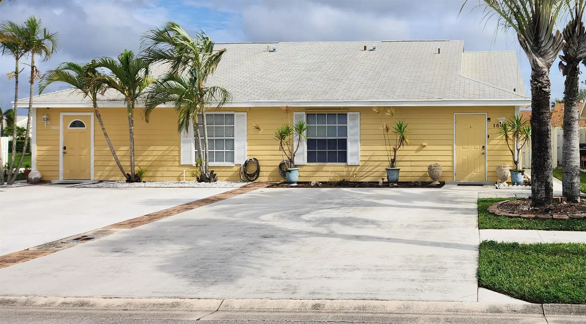 Picture of 1501 Royal Forest Court, West Palm Beach, FL 33406