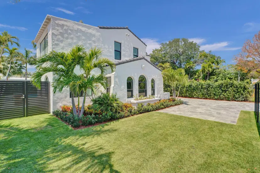 Picture of 5832 Alton Road, Miami Beach, FL 33140