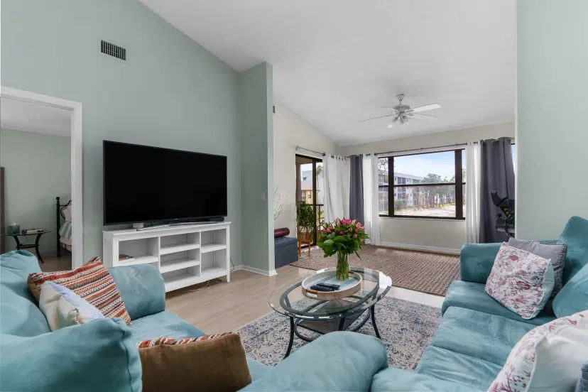 Picture of 4705 Lucerne Lakes Blvd 203, Lake Worth FL 33467