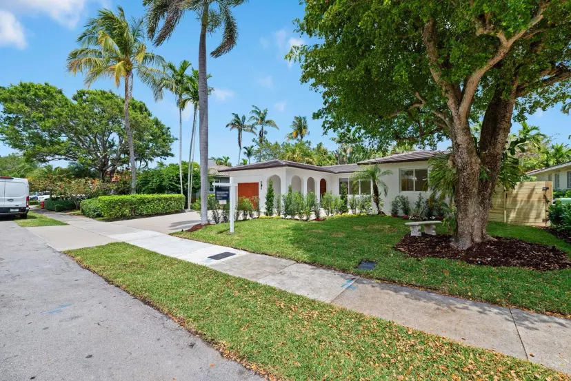Picture of 616 NE 16Th Ter, Fort Lauderdale FL 33304