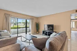 Picture of 1015 Green Pine Boulevard A1, West Palm Beach, FL 33409