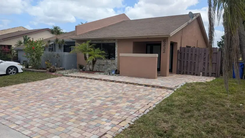 Picture of 6232 NW 1St St, Margate FL 33063