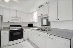 Picture of 3005 Portofino Isle C2, Coconut Creek, FL 33066