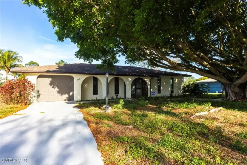 Picture of 242 Ground Dove Cir, Lehigh Acres FL 33936