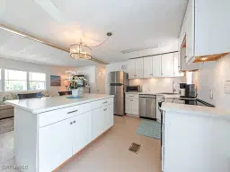 Picture of 777 Walkerbilt Rd 17, Naples, FL 34110
