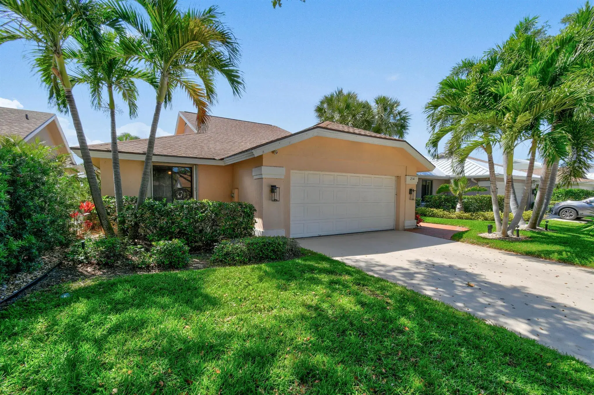 Picture of 214 E River Park Drive E, Jupiter, FL 33477