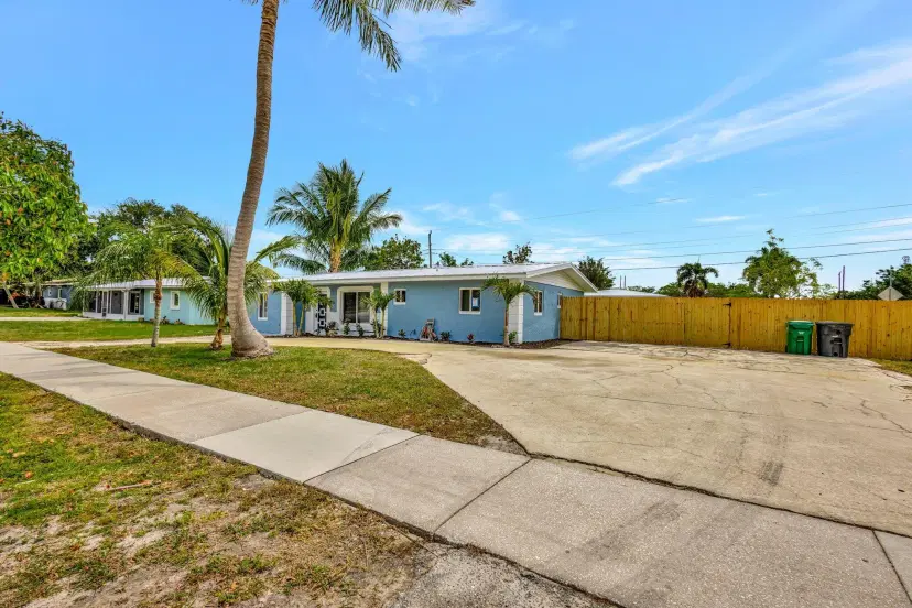 Picture of 2711 NE Savannah Road, Jensen Beach FL 34957