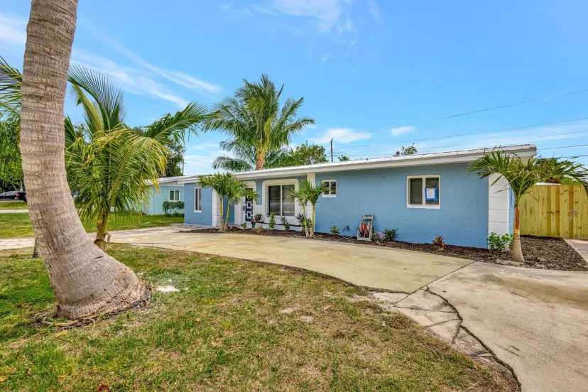 Picture of 2711 NE Savannah Road, Jensen Beach FL 34957