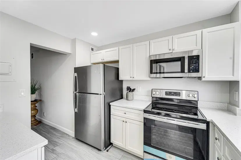 Picture of 2201 NW 41St Avenue 209, Lauderhill FL 33313