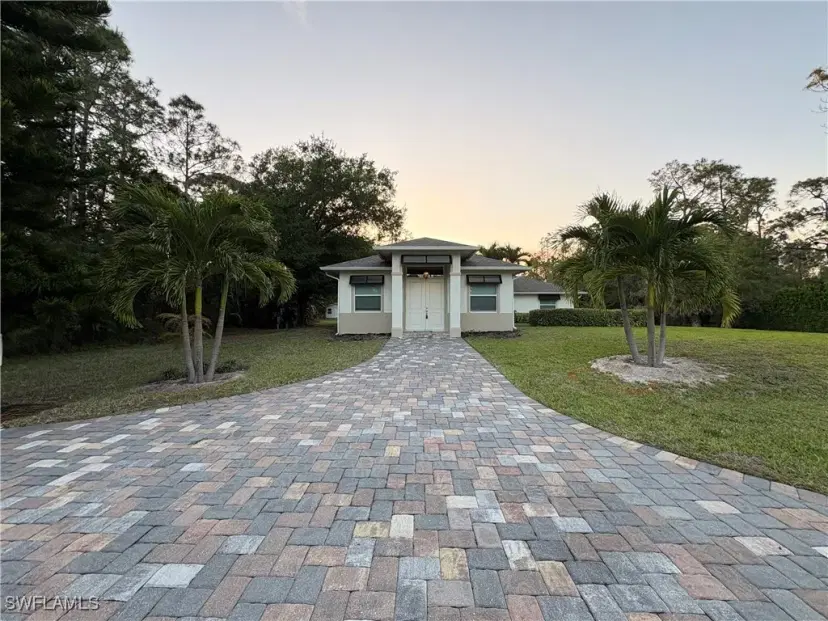 Picture of 131 25Th St Sw, Naples FL 34117