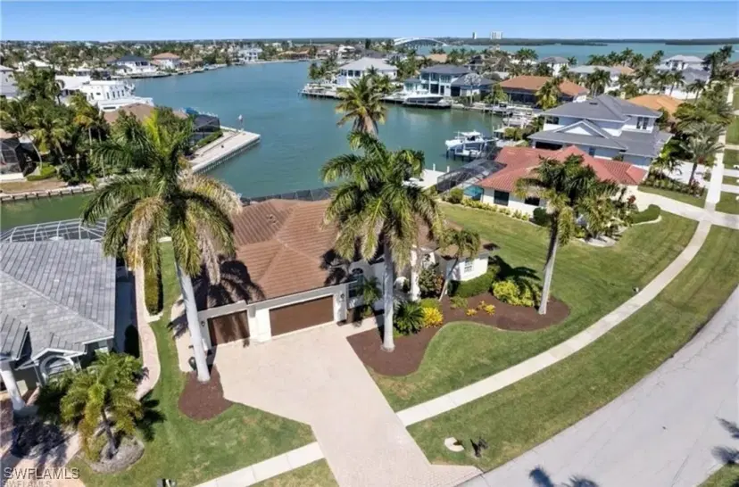 Picture of 648 Bimini Ave, Marco Island FL 34145