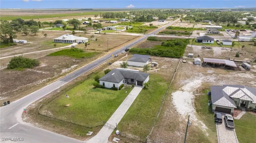 Picture of 7717 16Th Ter, Labelle FL 33935