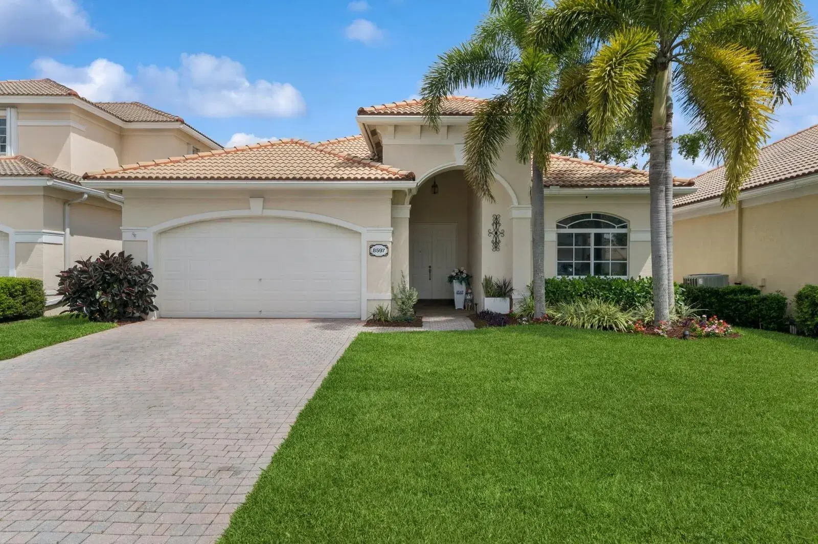 Picture of 8597 White Cay, West Palm Beach, FL 33411