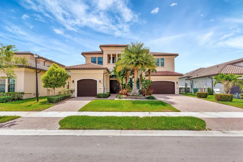 Picture of 9125 Parkland Bay Dr, Parkland FL 33076