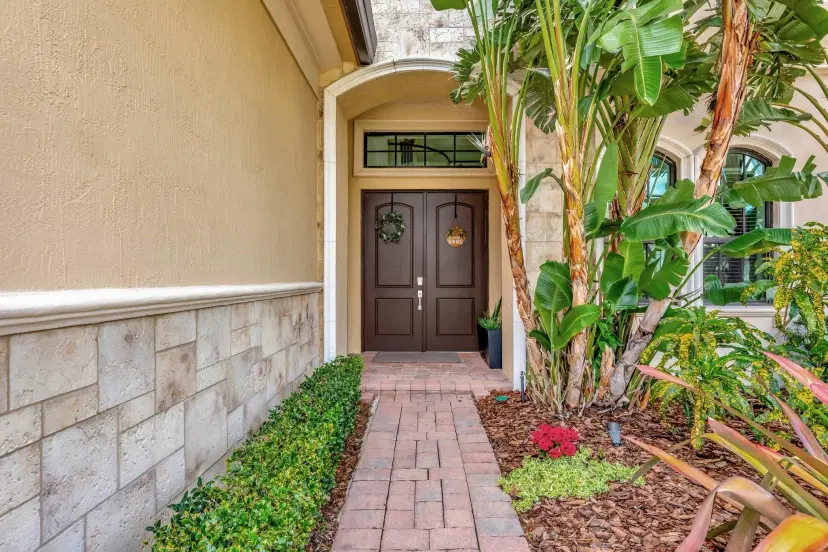Picture of 9125 Parkland Bay Dr, Parkland FL 33076