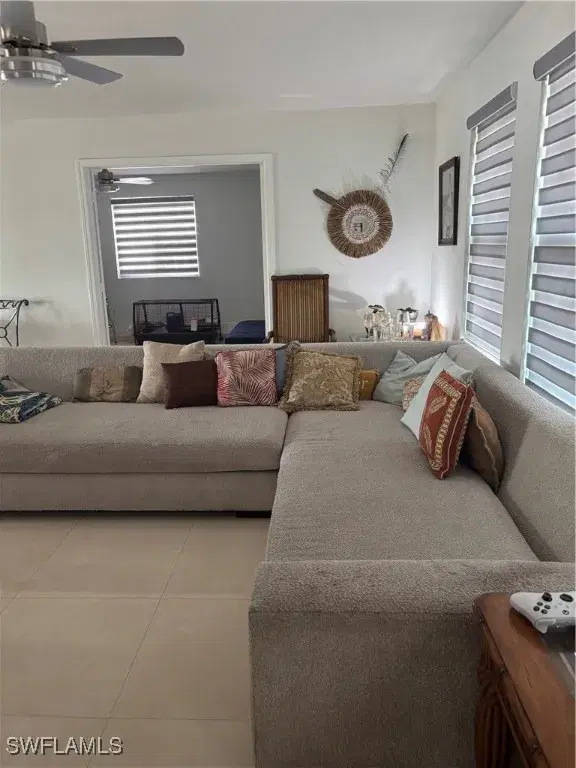 Picture of 1614 NE 12Th St, Cape Coral FL 33909
