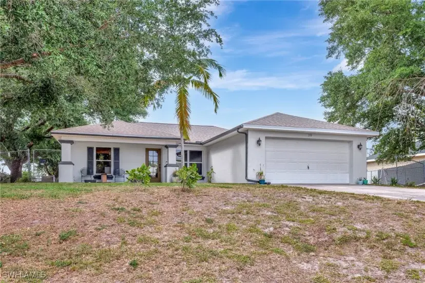 Picture of 359 Claridge Cir, Lehigh Acres FL 33974