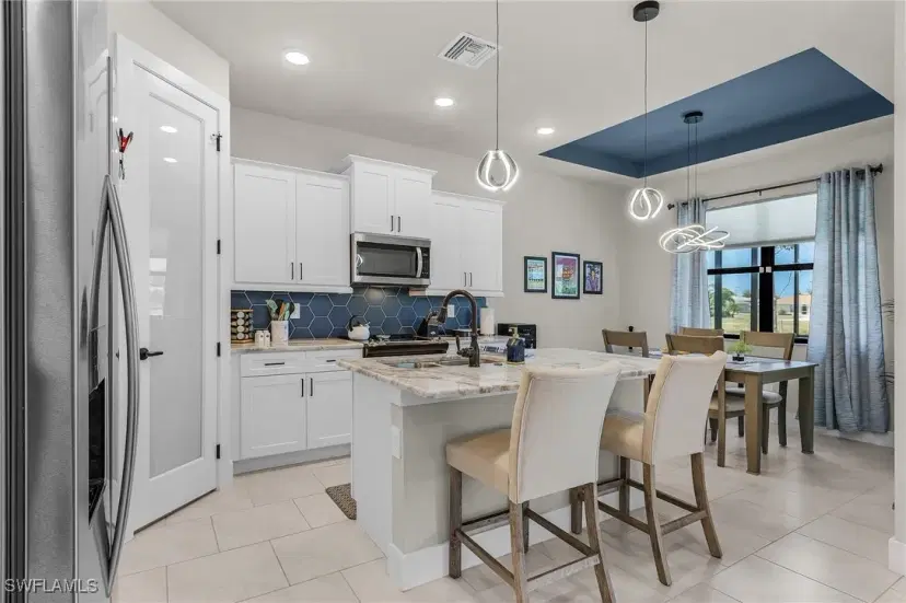 Picture of 137 SE 23Rd Ter, Cape Coral FL 33990