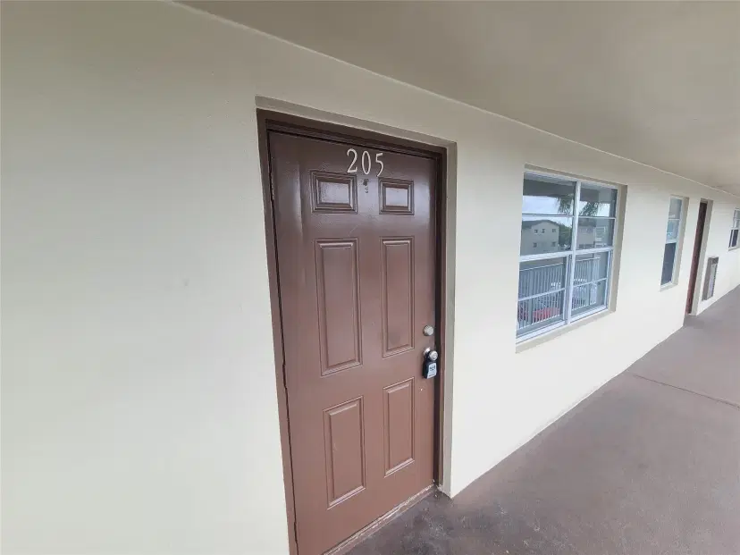 Picture of 550 NW 78 Terrace 205, Margate FL 33063