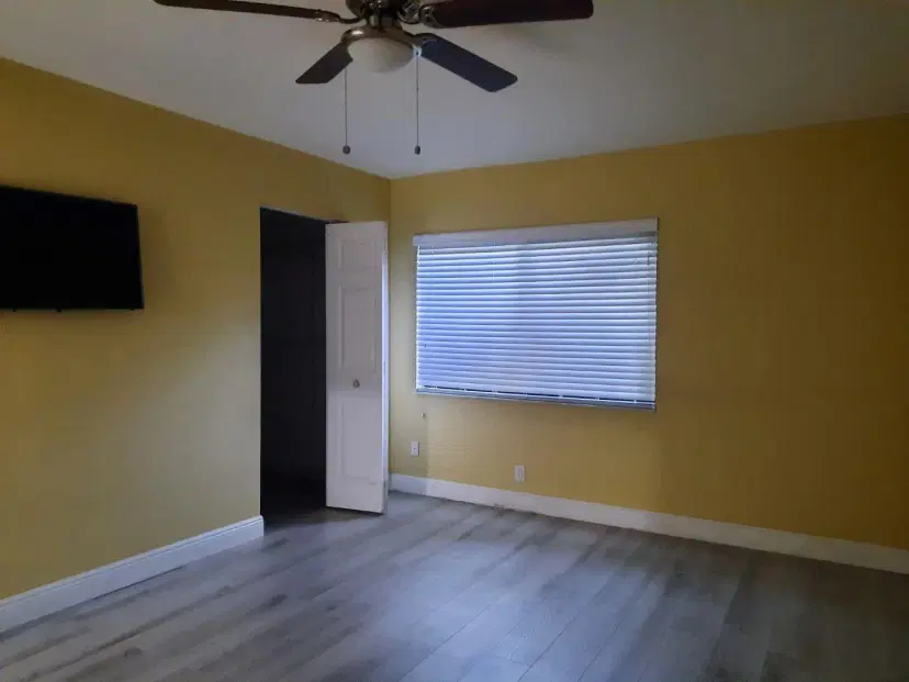 Picture of 2213 NW 56Th Ave 3-C, Fort Lauderdale FL 33313