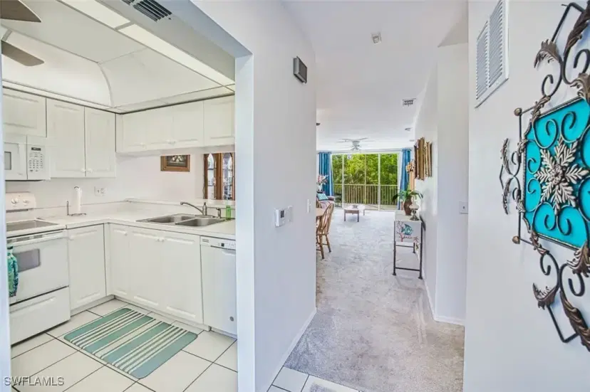 Picture of 14801 Park Lake Dr 209, Fort Myers FL 33919
